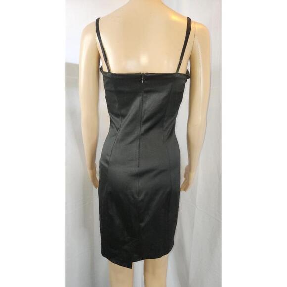 Rinascimento Cocktail Dress - Picture 4 of 9